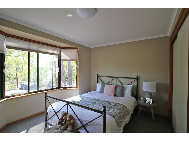 174 Manuka Road, Oyster Cove TAS 7150