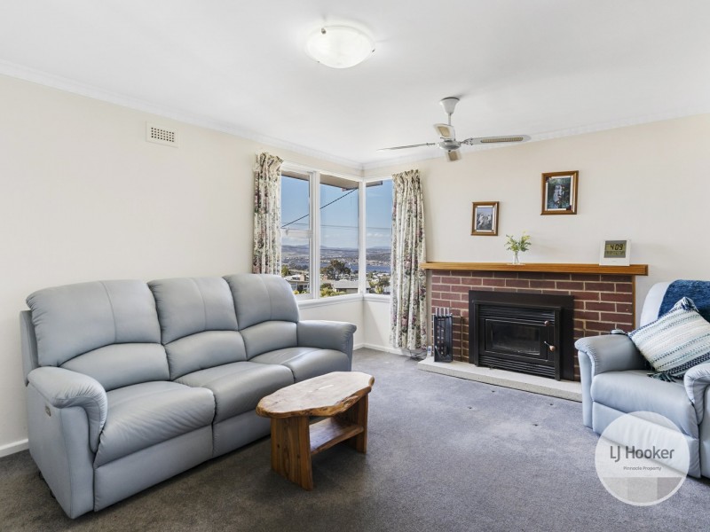 50 Centenary Crescent, Claremont TAS 7011