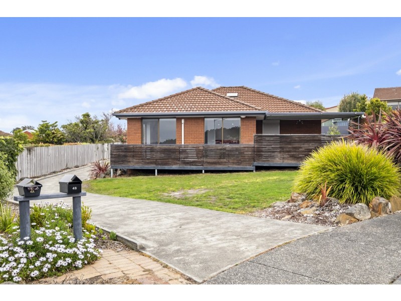 1/4 The Summit, Blackmans Bay TAS 7052