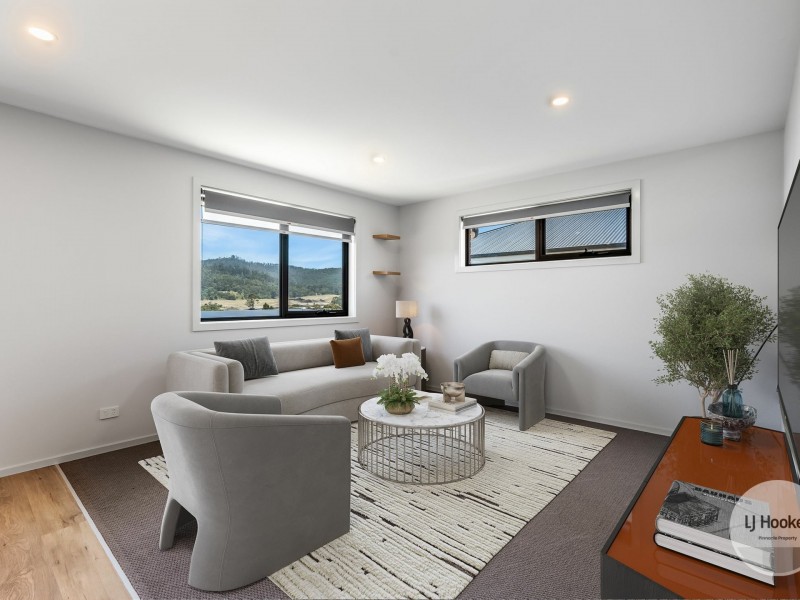 36 Vivian Drive, Rokeby TAS 7019