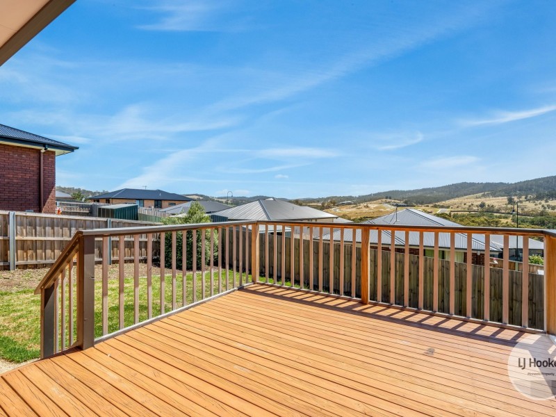 36 Vivian Drive, Rokeby TAS 7019