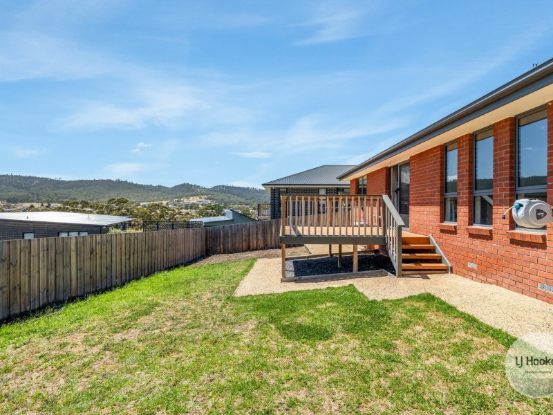 36 Vivian Drive, Rokeby TAS 7019