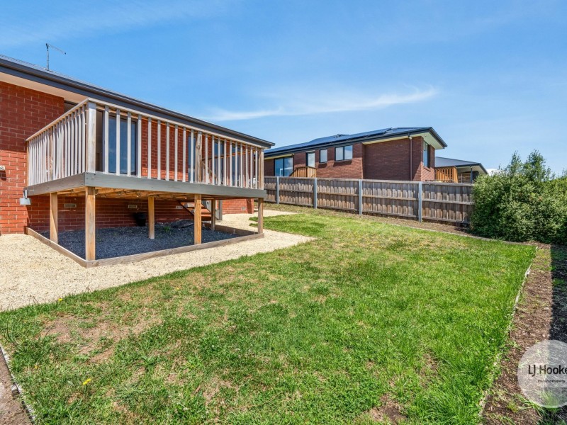 36 Vivian Drive, Rokeby TAS 7019