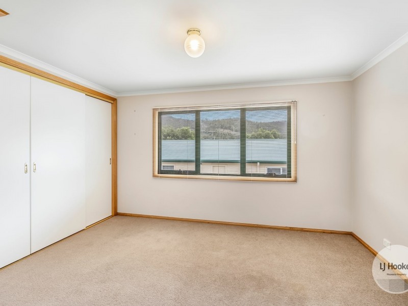 1/54 Bounty Street, Warrane TAS 7018