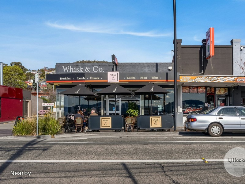 15 Lighton Way, Lenah Valley TAS 7008