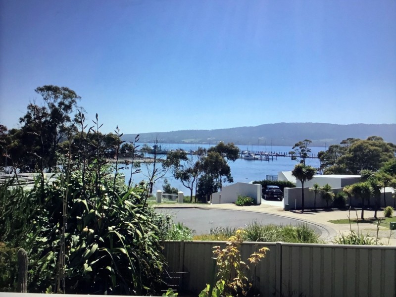 1/22 Graham Street, Electrona TAS 7054