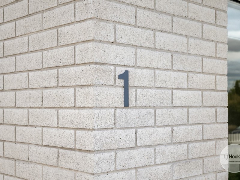 1/8 Bilton Street, Claremont TAS 7011