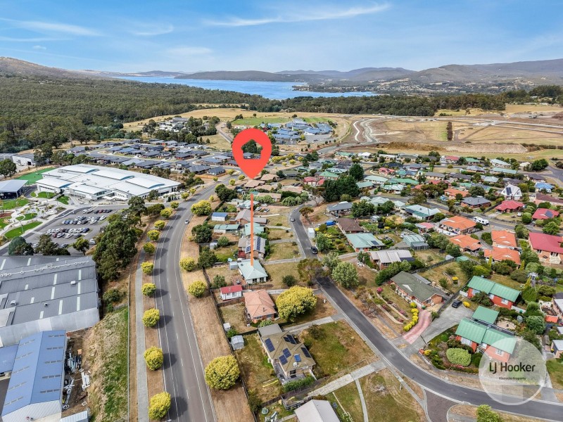 14 Mariner Circle, Huntingfield TAS 7055