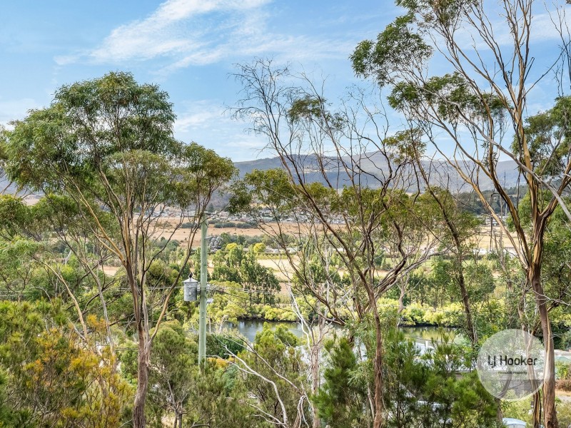 (PID: 5827 Sharland Avenue, New Norfolk TAS 7140