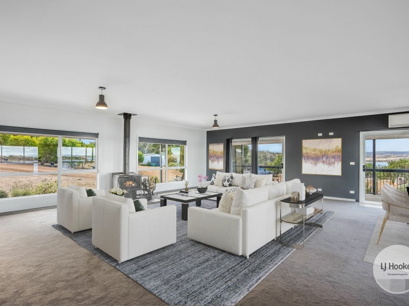 641 Shark Point Road, Penna TAS 7171