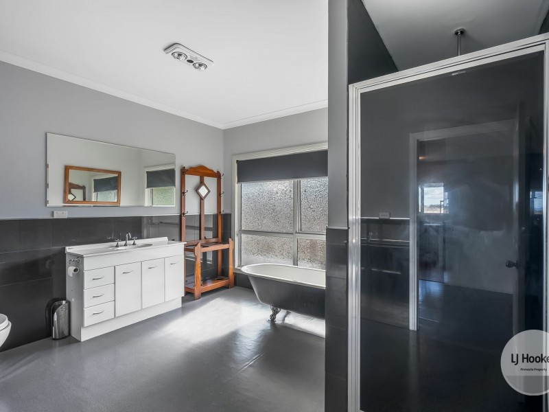 641 Shark Point Road, Penna TAS 7171