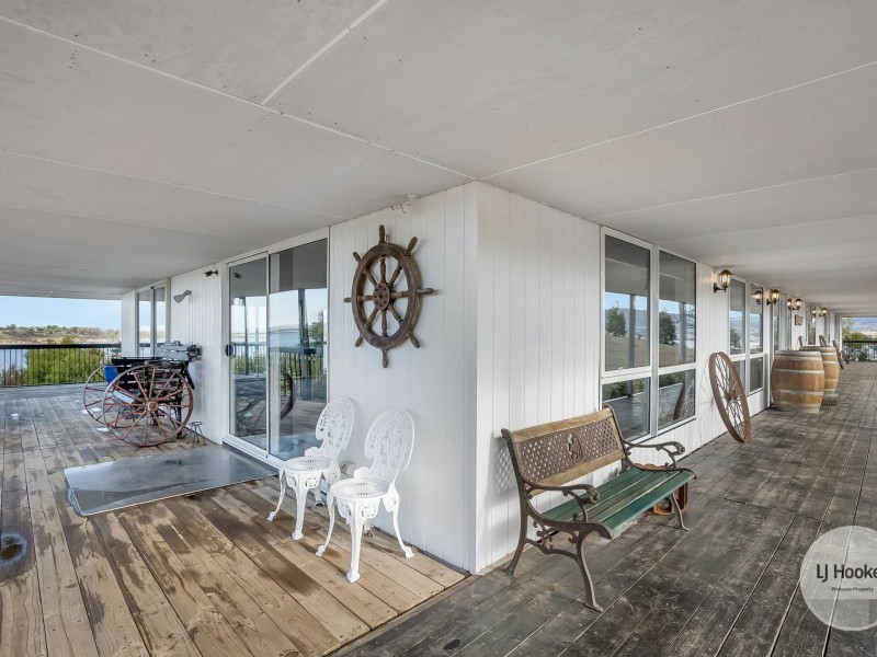 641 Shark Point Road, Penna TAS 7171