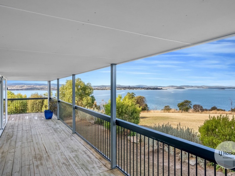 641 Shark Point Road, Penna TAS 7171