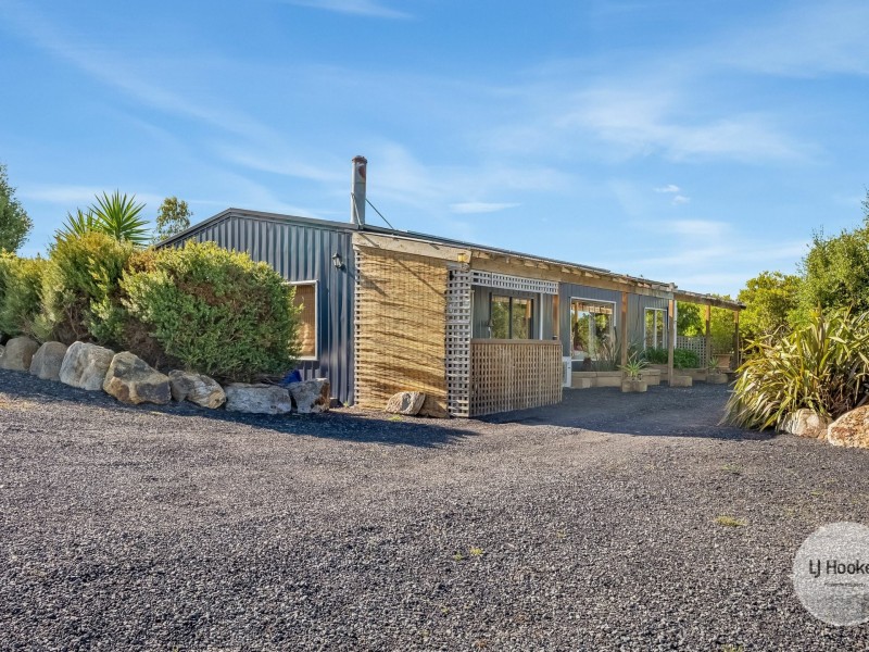 641 Shark Point Road, Penna TAS 7171