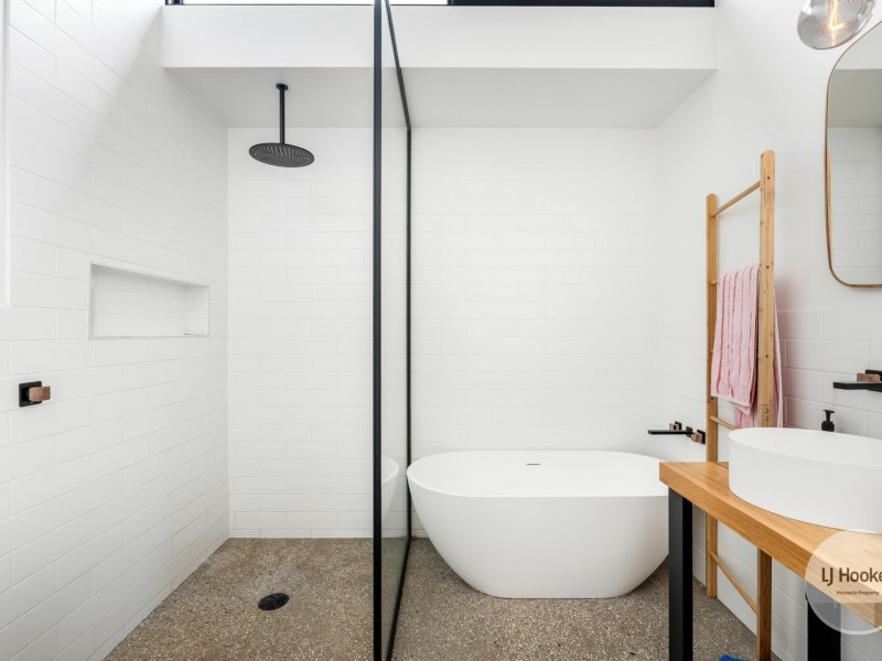 22 Manresa Court, Sandy Bay TAS 7005