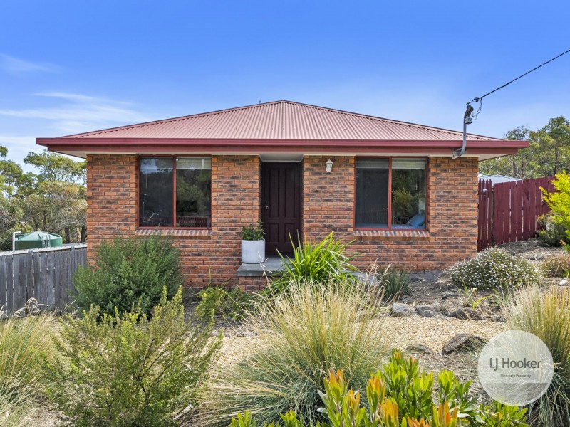 14 Joel Avenue, Carlton TAS 7173