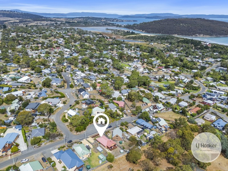 14 Joel Avenue, Carlton TAS 7173