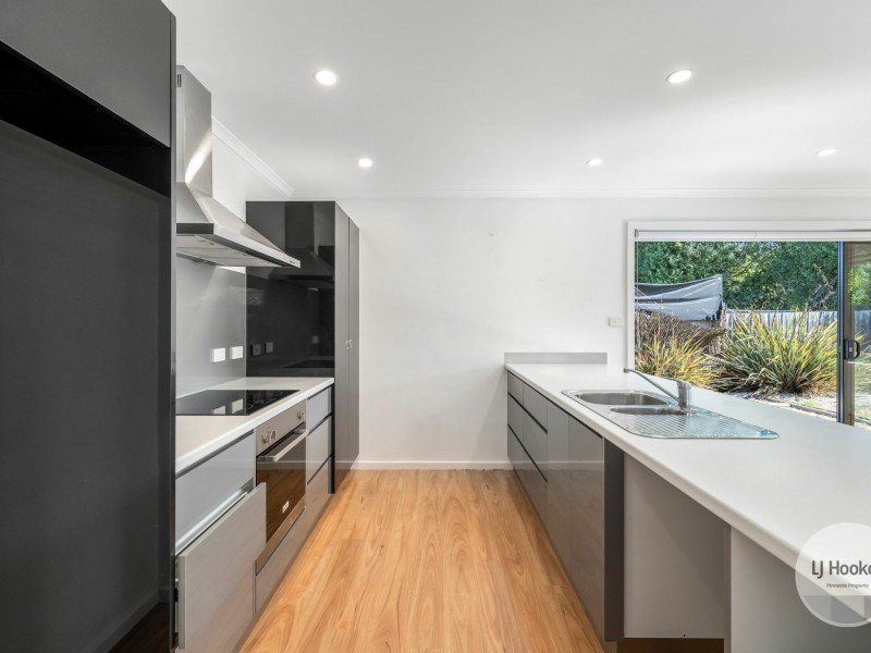 2/8 Incana Road, Margate TAS 7054