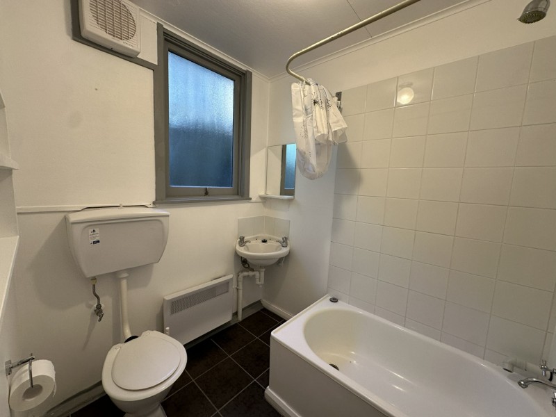 2/194 Strickland Avenue, South Hobart TAS 7004