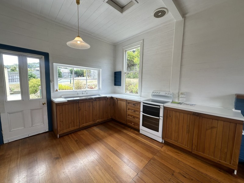 152 Gordons Hill Road, Lindisfarne TAS 7015