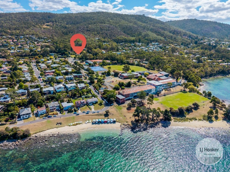 145 Channel Highway, Taroona TAS 7053