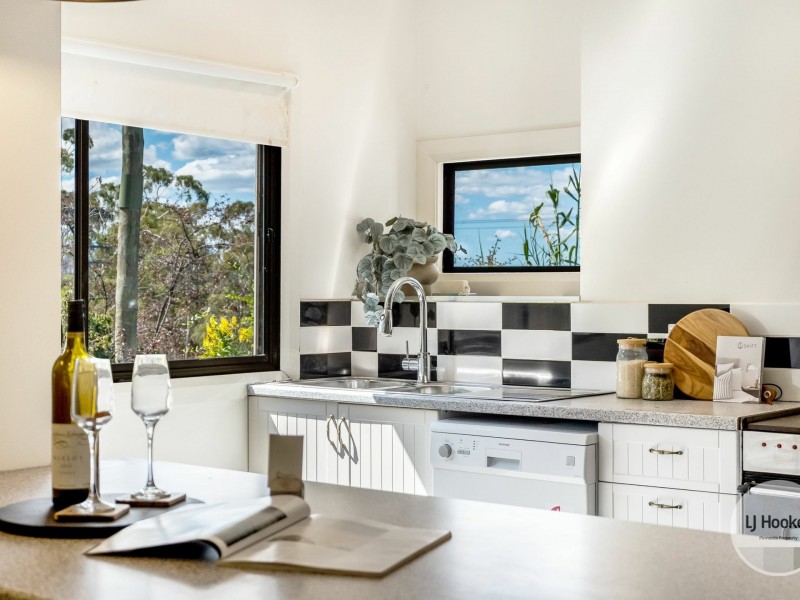 145 Channel Highway, Taroona TAS 7053