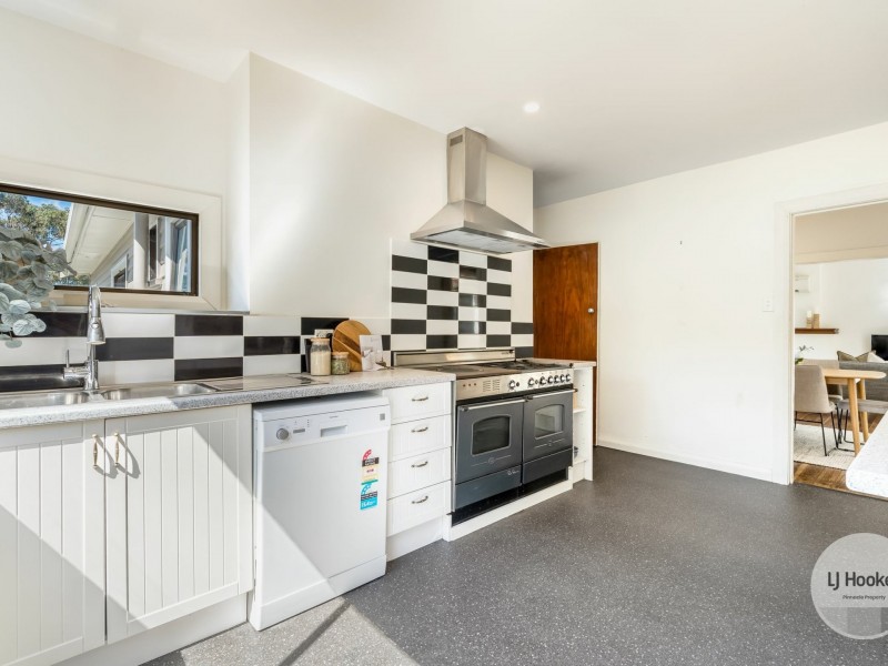 145 Channel Highway, Taroona TAS 7053