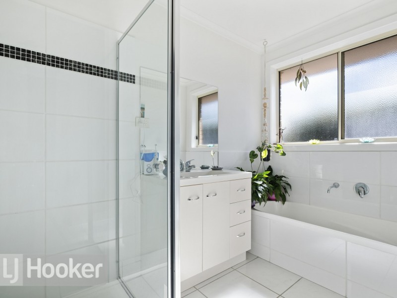 2/17 Singapore Street, Midway Point TAS 7171