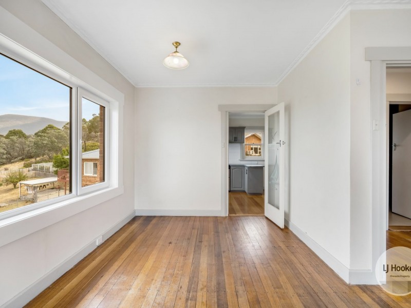 25 Barclay Crescent, Rosetta TAS 7010