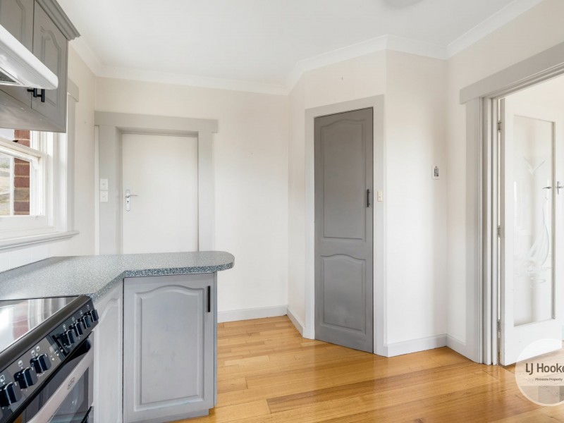 25 Barclay Crescent, Rosetta TAS 7010