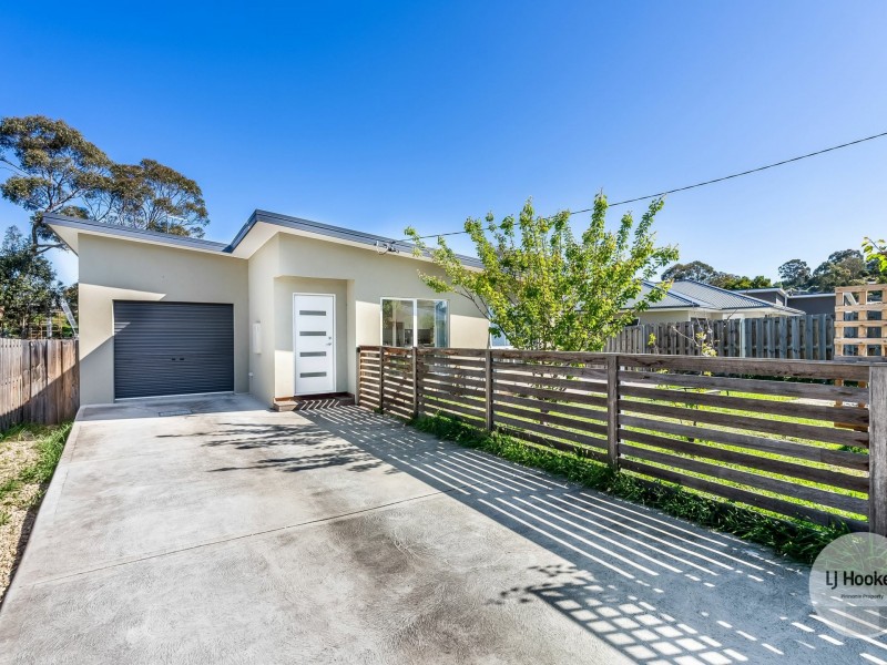 112 Bounty Street, Warrane TAS 7018