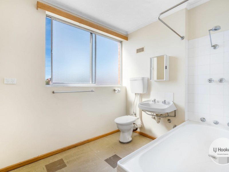 11/5 Augusta Road, New Town TAS 7008