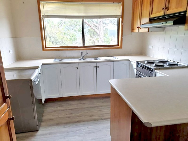 12 Jansen Court, Kingston TAS 7050