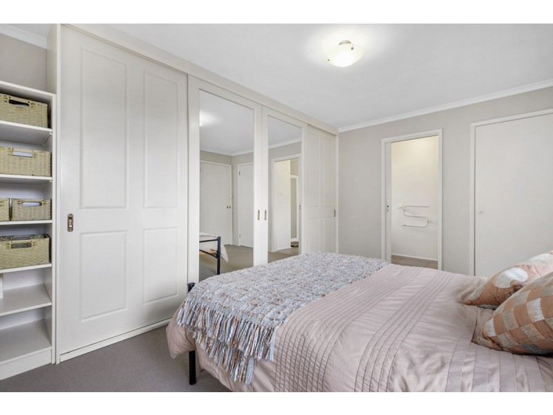 53 Illawarra Road, Blackmans Bay TAS 7052