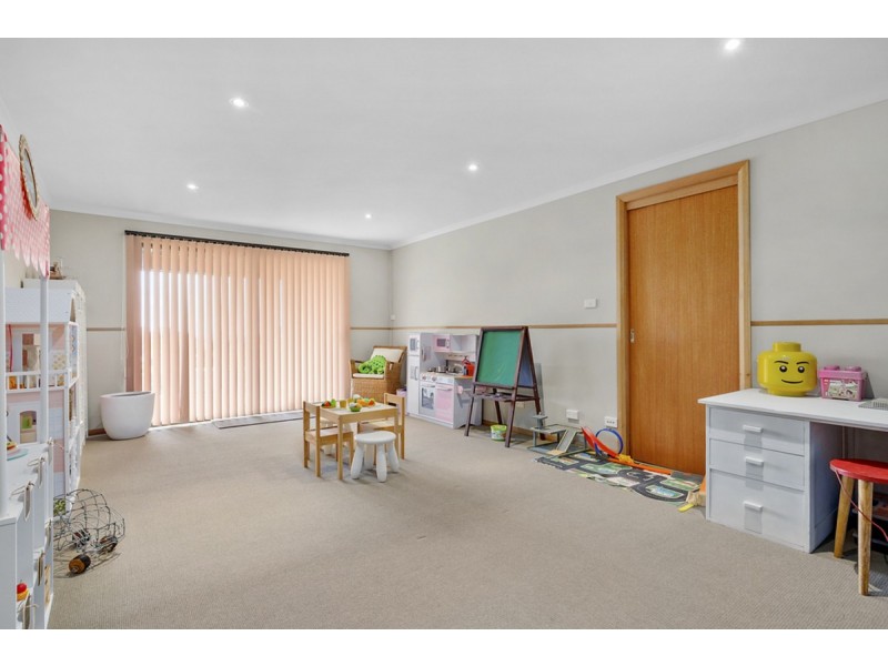 53 Illawarra Road, Blackmans Bay TAS 7052