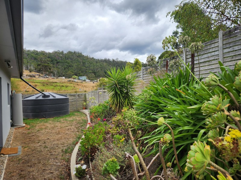 1/121 Fehres Road, Margate TAS 7054