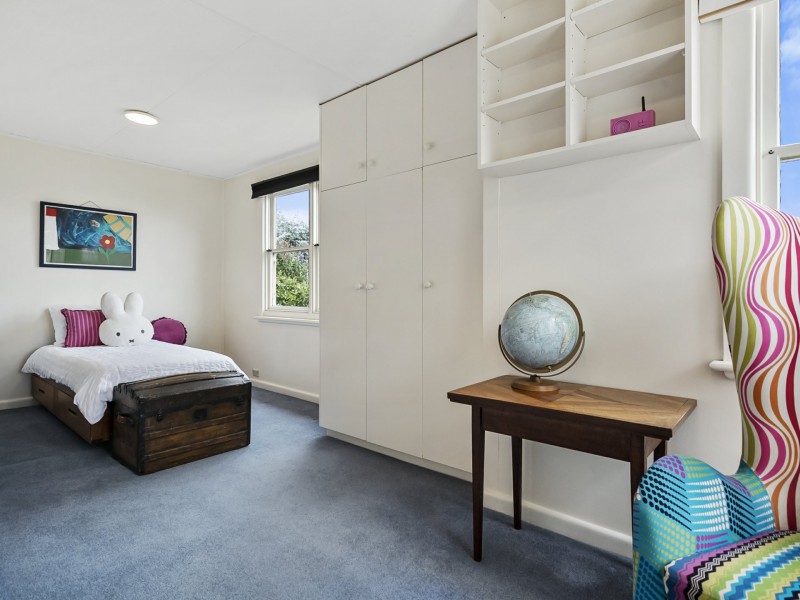 1 Zomay Avenue, Dynnyrne TAS 7005