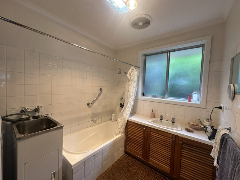 1/10 Lichan Place, Glenorchy TAS 7010