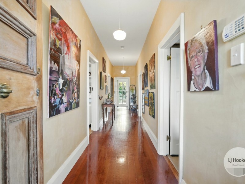 32 Parliament Street, Sandy Bay TAS 7005