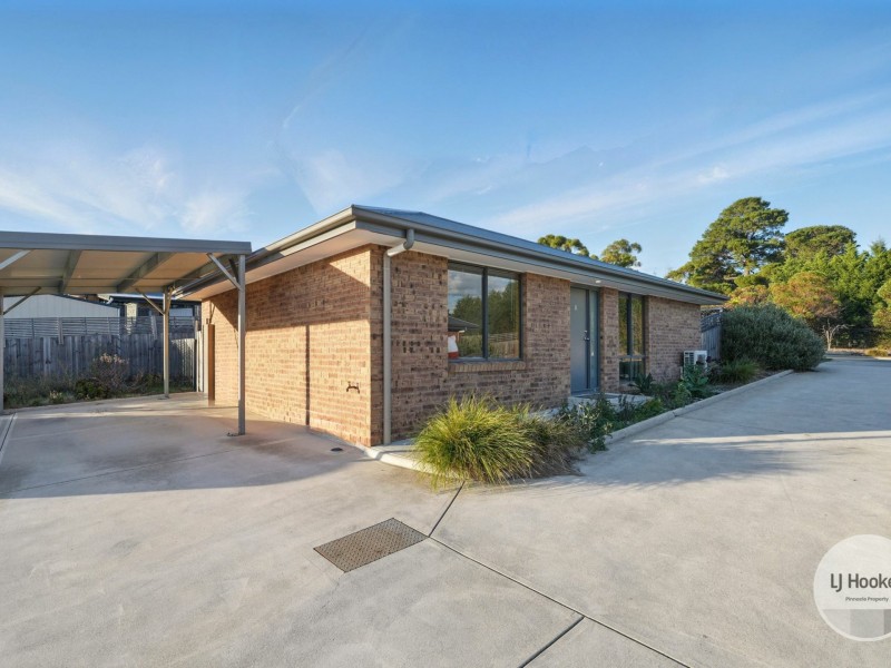 Unit 1/2 Tivoli Road, Old Beach TAS 7017