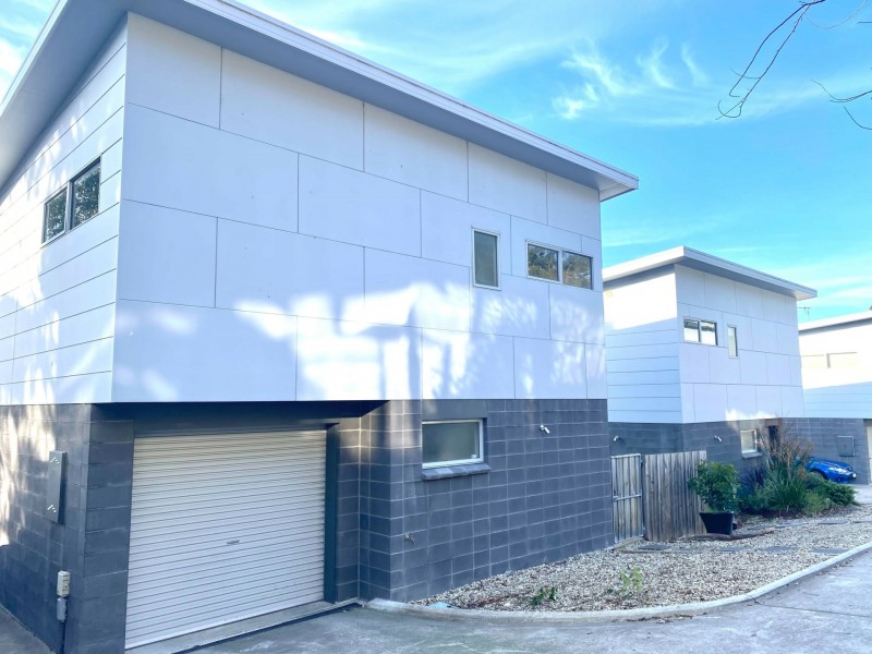 8/69 Auburn Road, Kingston Beach TAS 7050