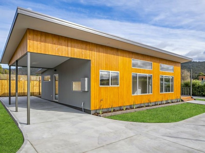 1/17a Frost Street, Snug TAS 7054