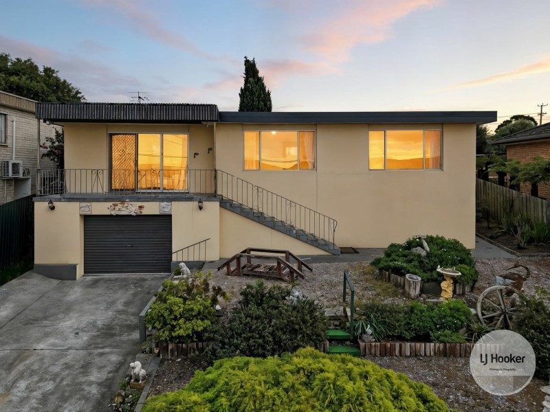 24 Second Avenue, Midway Point TAS 7171