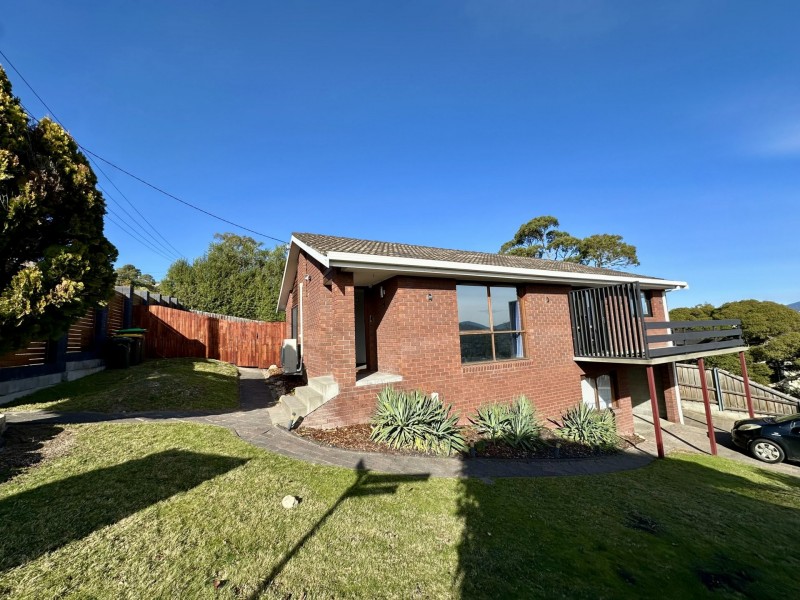 2 Thoona Street, Geilston Bay TAS 7015