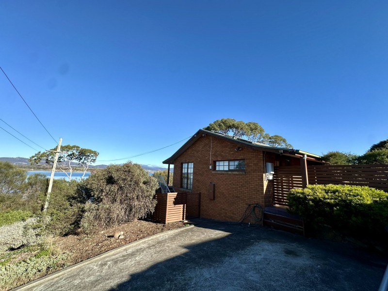 17 Toongabbie Street, Midway Point TAS 7171