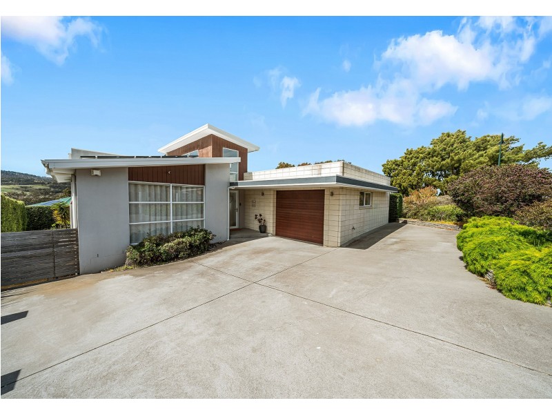 45 Glebe Hill Road, Howrah TAS 7018
