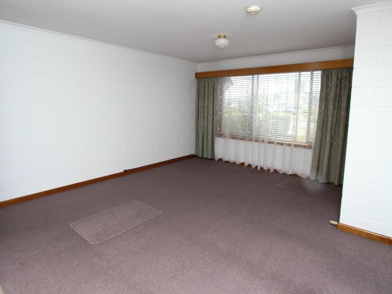 1/60 Main Road, Claremont TAS 7011