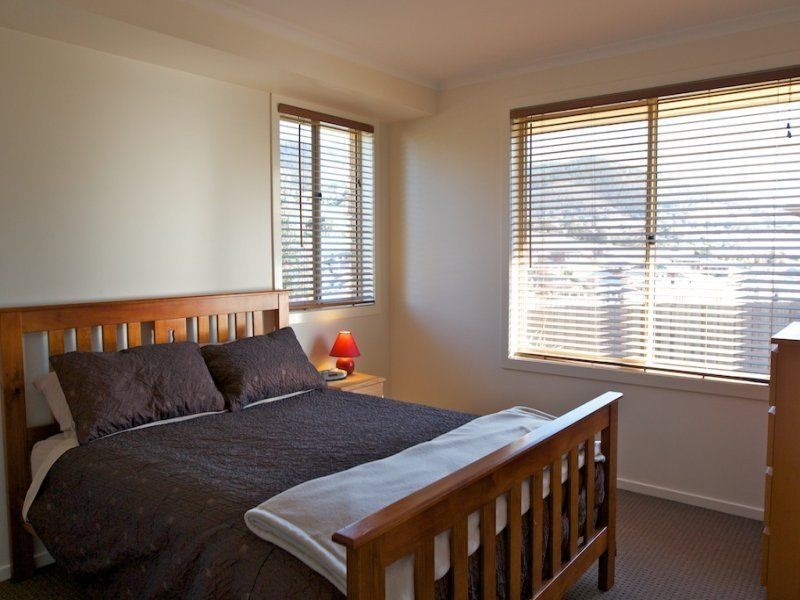 19 Brendan Crescent, Austins Ferry TAS 7011