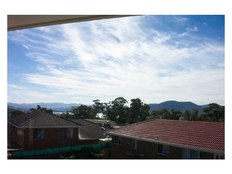 3/6 Peppo Court, Glenorchy TAS 7010