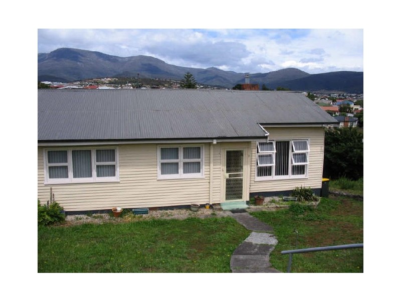 8 Blair Street, Lutana TAS 7009